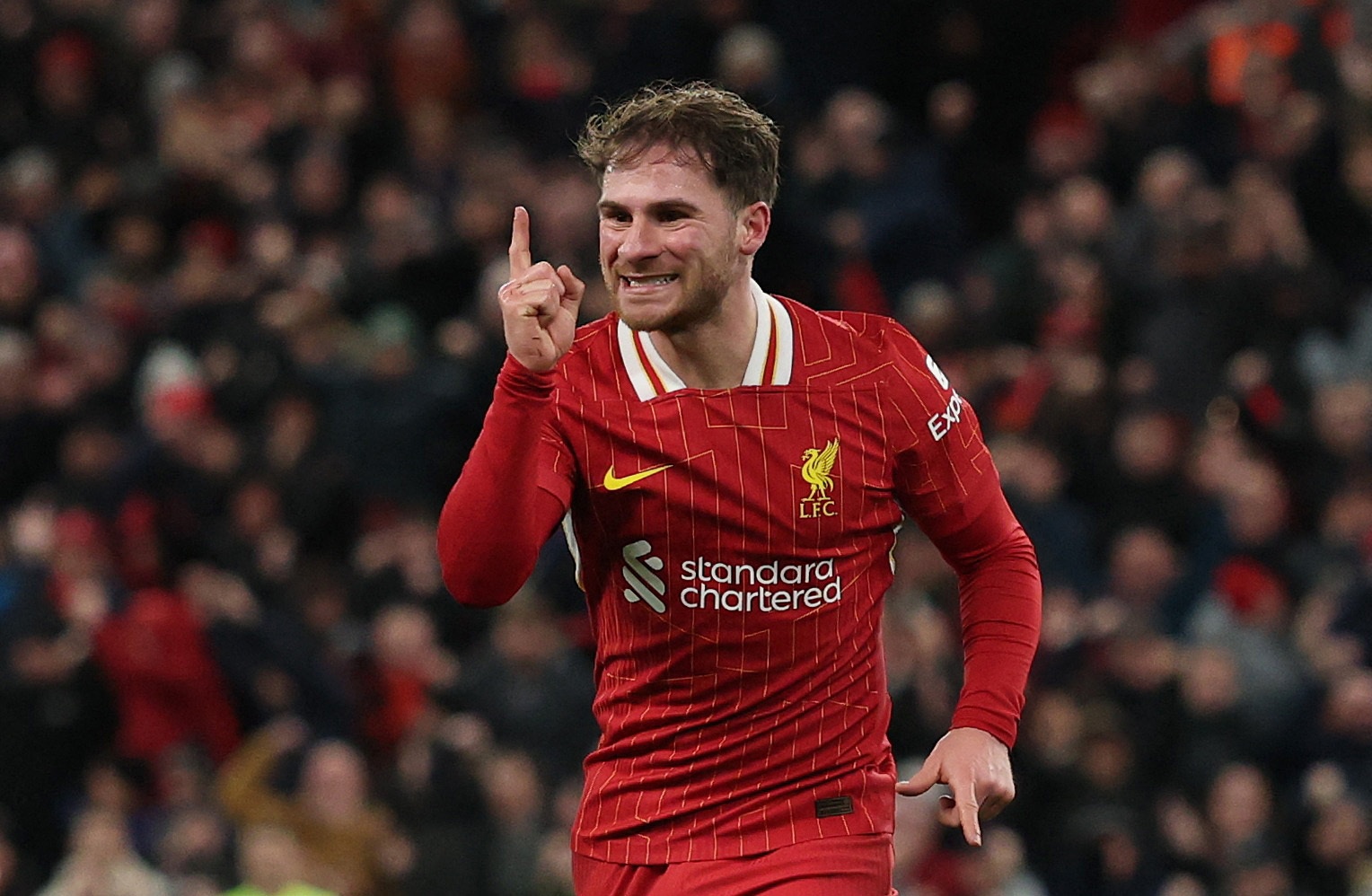 九游体育正规吗-麦卡利斯特：维尔茨和埃基蒂克形成互补，他们喜欢二过一创造机会