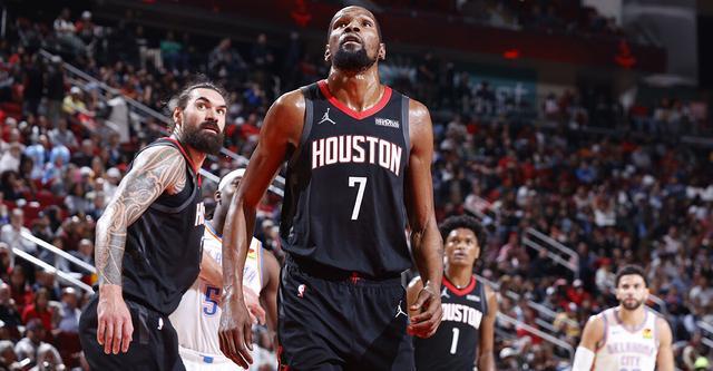 杜兰特：错失了不少好机会 我本该用投篮带动士气